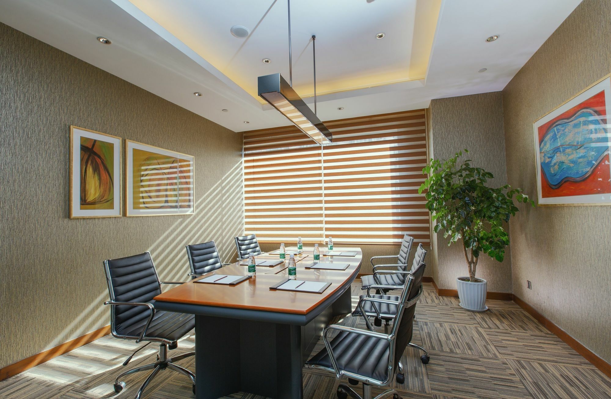 Oakwood Residence Funder Chengdu Exterior photo
